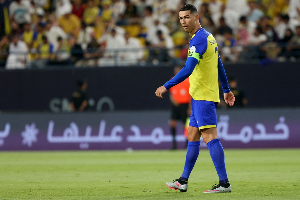 Al Ittihad recusa-se a jogar devido a uma estátua