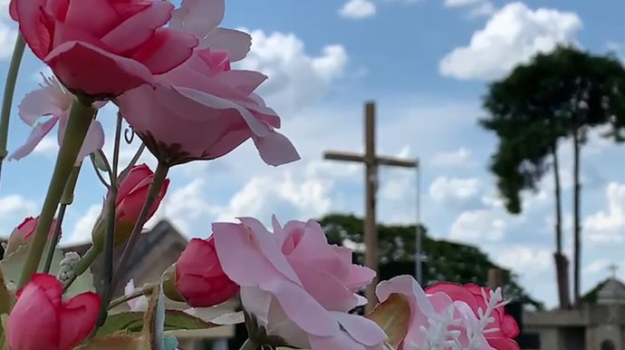 Cemitério de Assis abrirá para visitação no Dia das Mães
